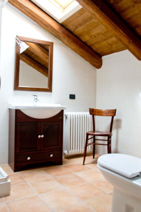 Agriturismo Monbertola Govone Dış mekan fotoğraf